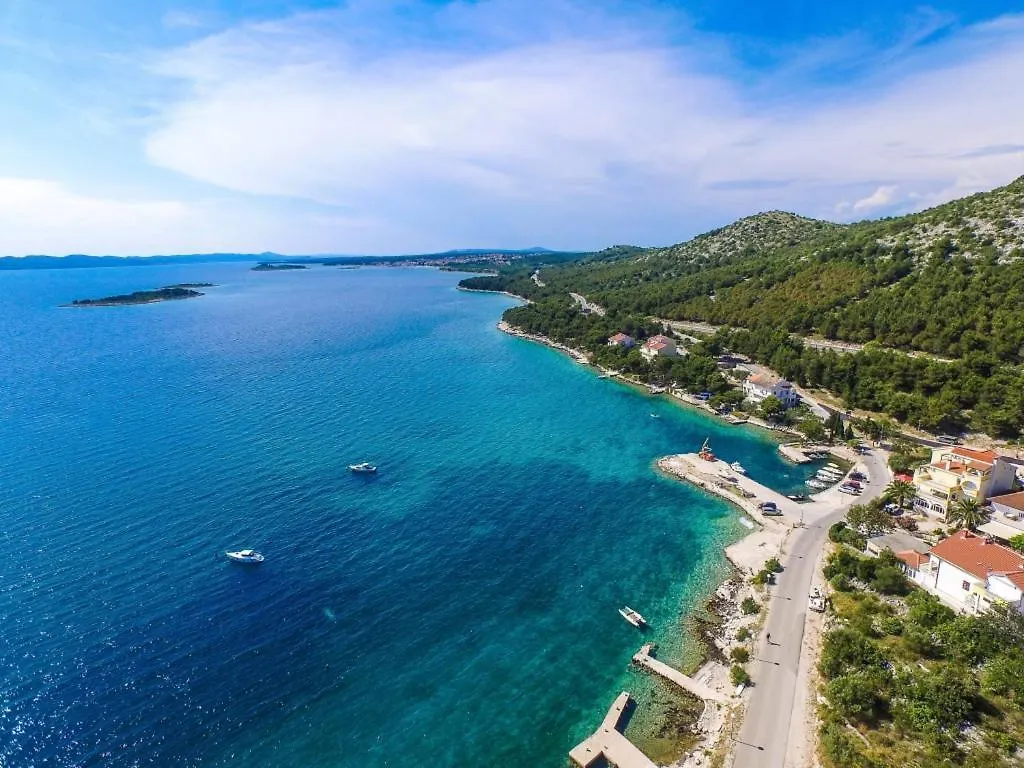 Apartment In Drage With Sea Views, Balcony, Air Conditioning, Wifi 566-2 Croatia