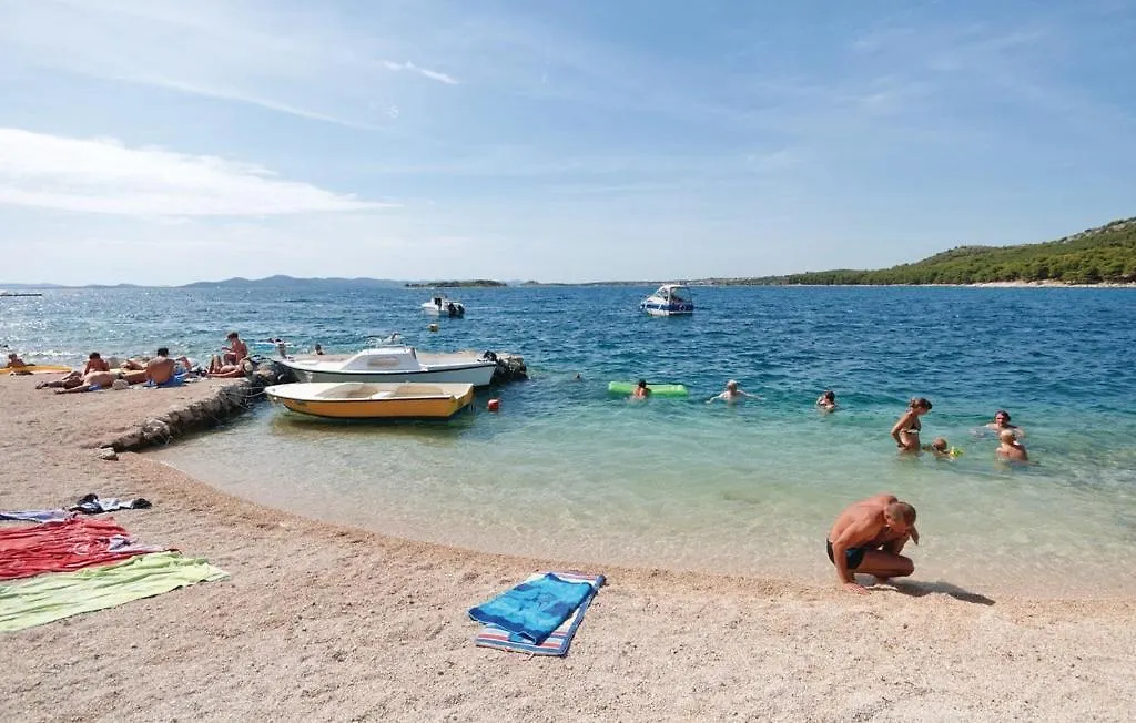 Apartment In Drage With Sea Views, Balcony, Air Conditioning, Wifi 566-2 Croatia